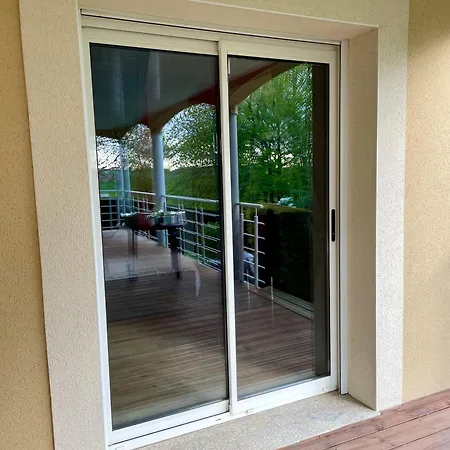 La Des Demoiselles - 2 Communicantes ベッド・アンド・ブレックファスト